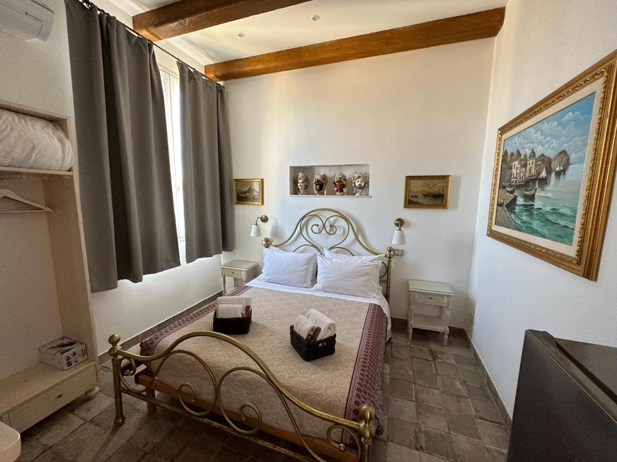 Terrazza Dei Mori - Seaview Terrace In Ortigia Διαμέρισμα Συρακούσες Εξωτερικό φωτογραφία